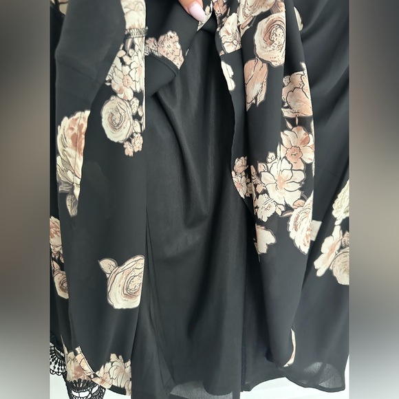 Dress - Picture 6 of 6